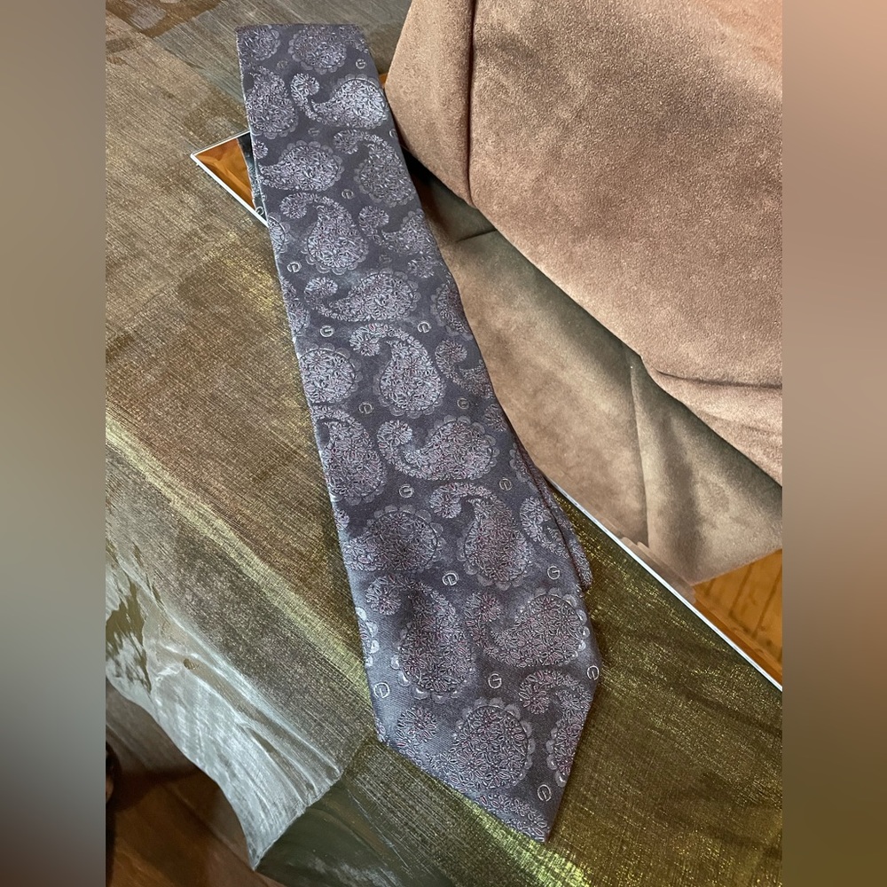 100% silk Gucci men’s tie - Picture 2 of 6